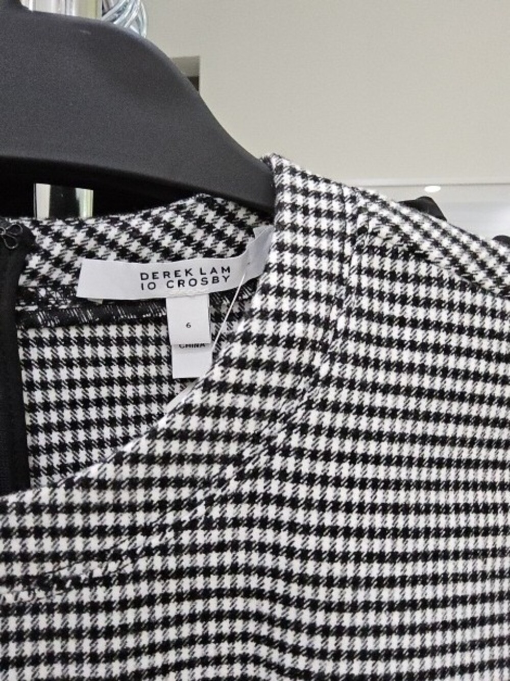 Derek Lam Black & White Houndstooth Pullover - Picture 2 of 2